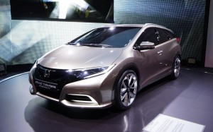 Honda Civic Tourer-5