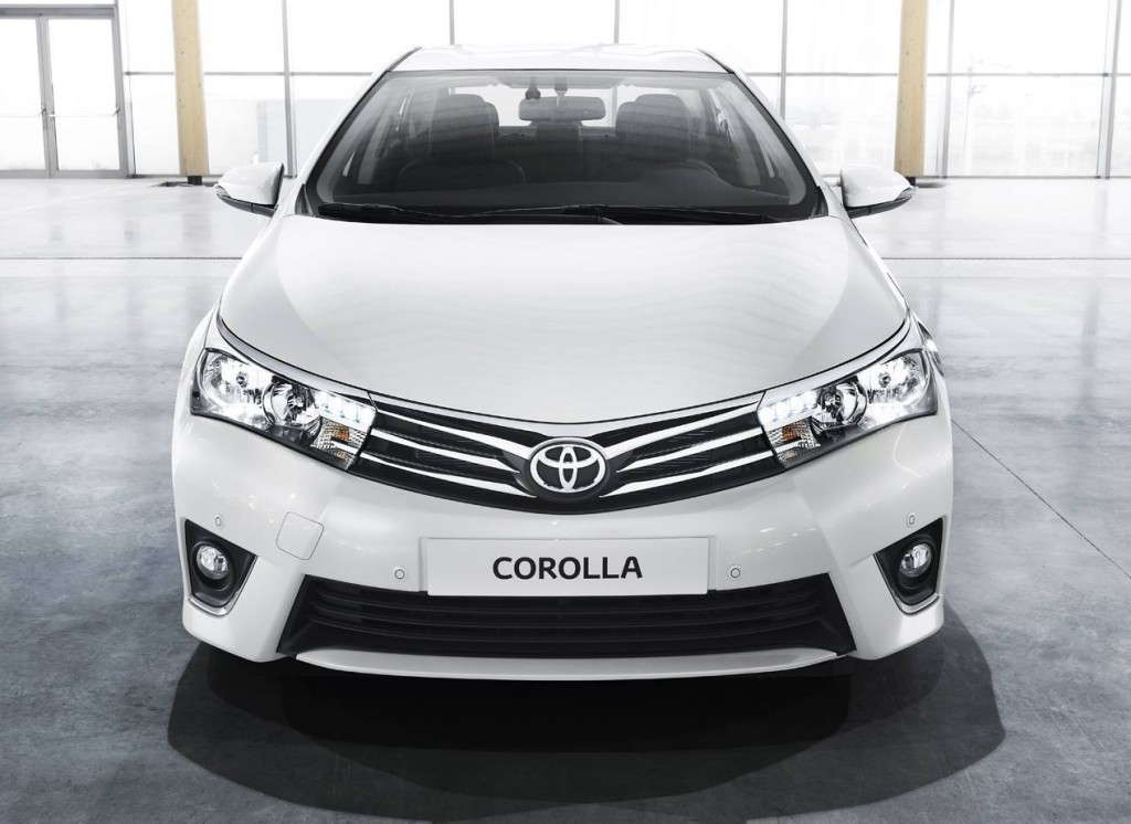 Toyota Corolla Altis 2014-14