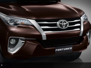 All New Fortuner-12